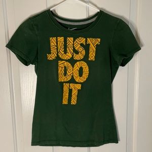 Nike t-shirt